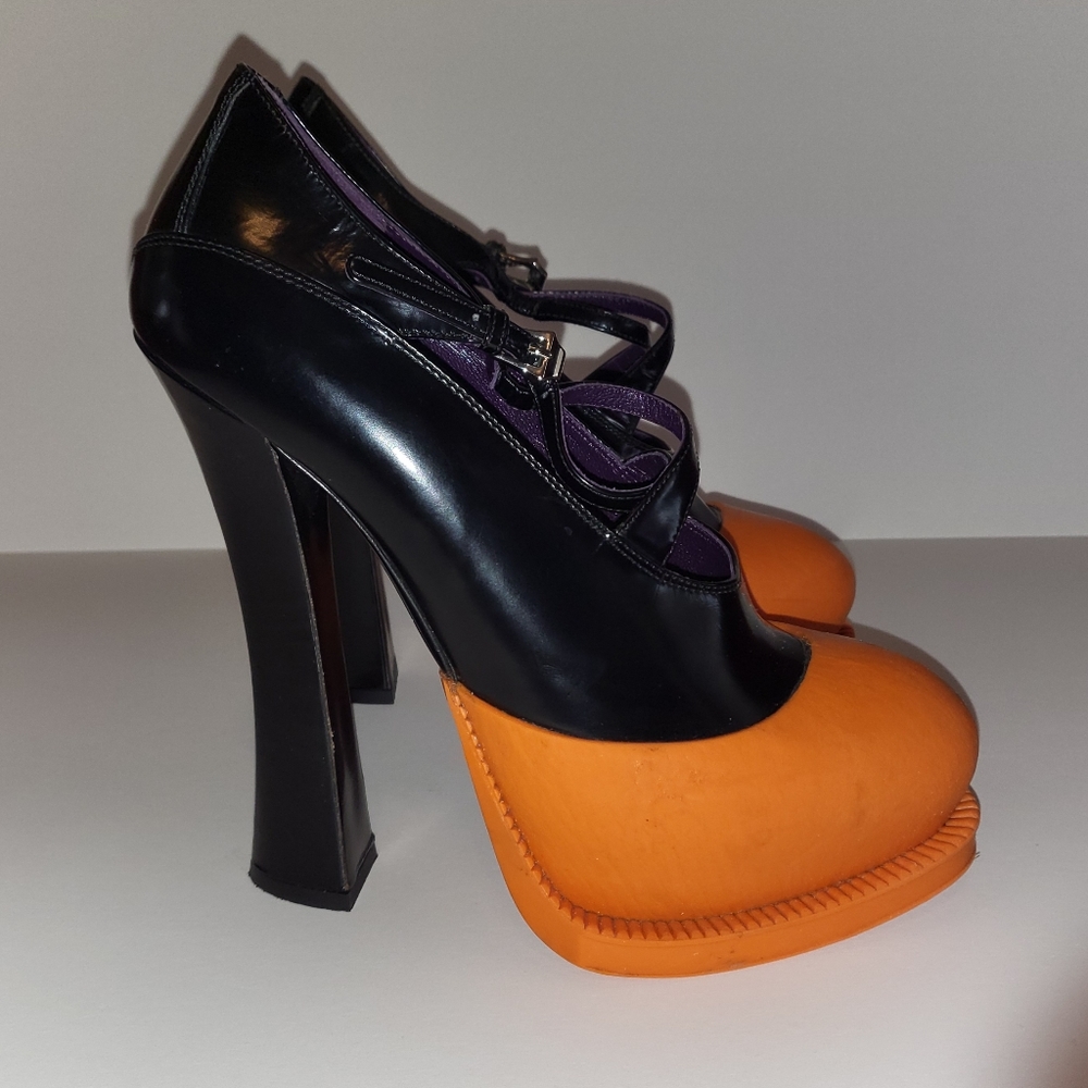 SOLD PRADA RUNWAY 2012 Orange leather & Rubber Mary Jane Heels FINAL PRICE 🧡 - Picture 3 of 16